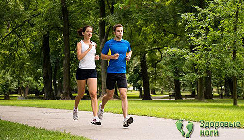 При сахарном диабете упражнения для ног лучше начинать с разминки или пробежки